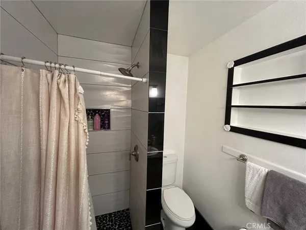 $4,950 | 2305 Rockefeller Lane, Unit A, Redondo Beach, CA 90278