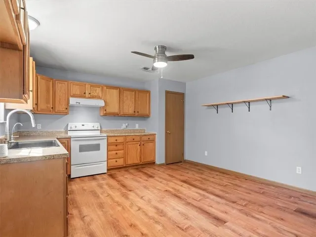 $207,500 | 405 South 6th Street, Savannah, MO 64485