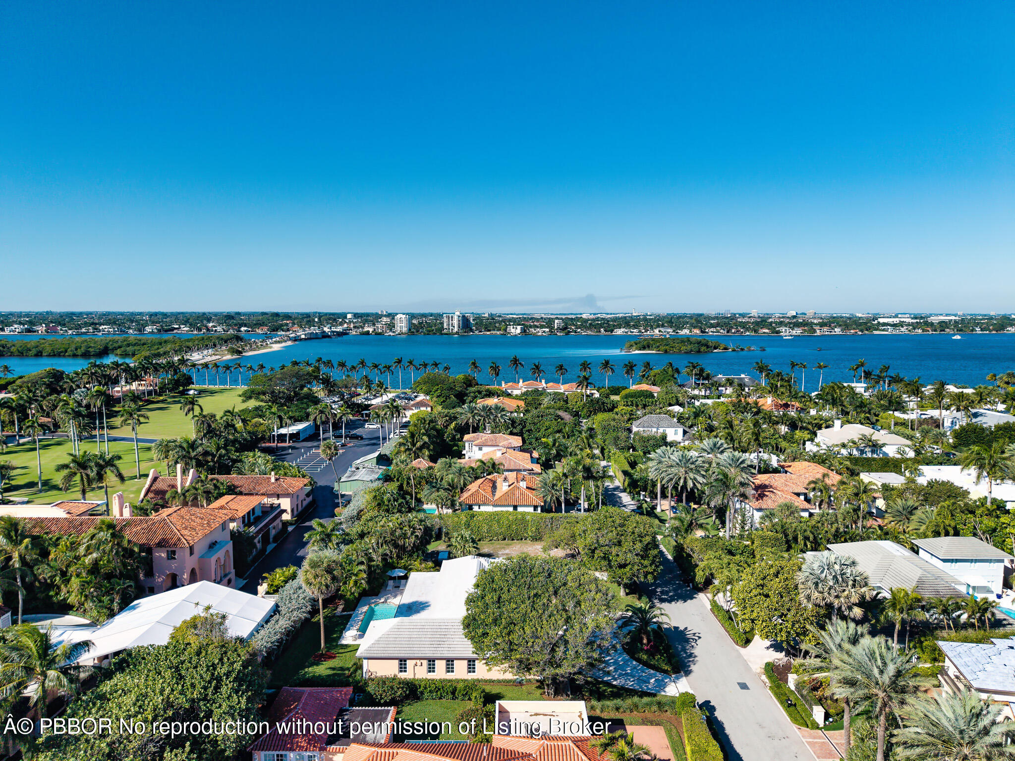 124 Woodbridge Road Palm Beach, FL 33480 - Photo 40 of 44 124 Woodbridge Aerial4