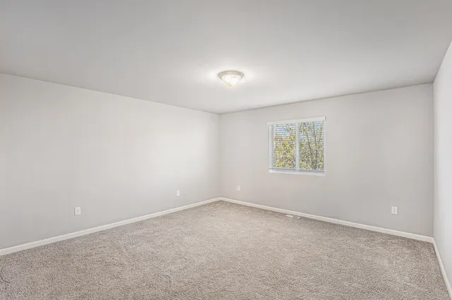 $299,900 | 3049 Trafalgar Drive, Flushing, MI 48433