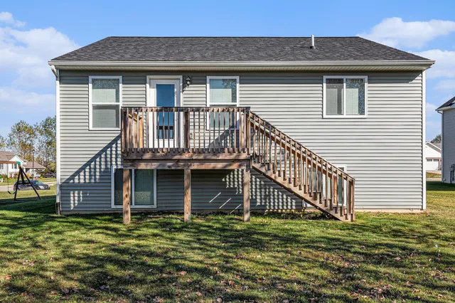 $299,900 | 3049 Trafalgar Drive, Flushing, MI 48433