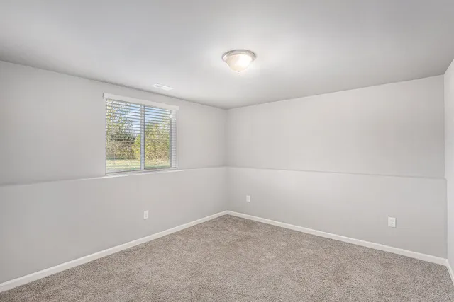 $299,900 | 3049 Trafalgar Drive, Flushing, MI 48433