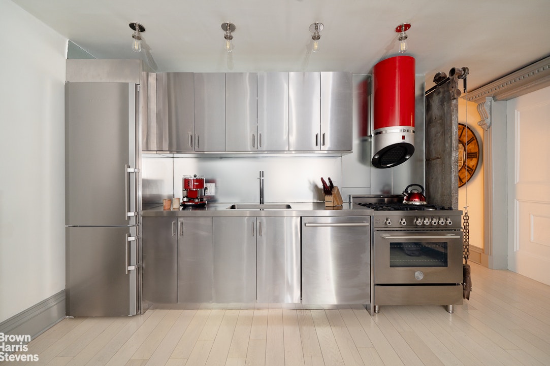 40 Remsen Street, Unit 1 Brooklyn, NY 11201 - Photo 5 of 12