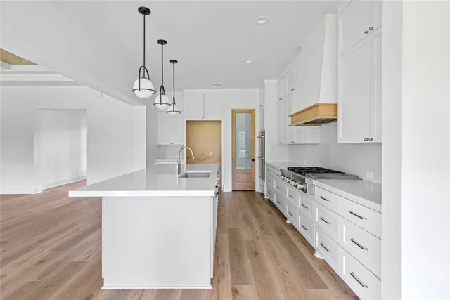 $869,900 | 25127 Grace Vista Way, Montgomery, TX 77356