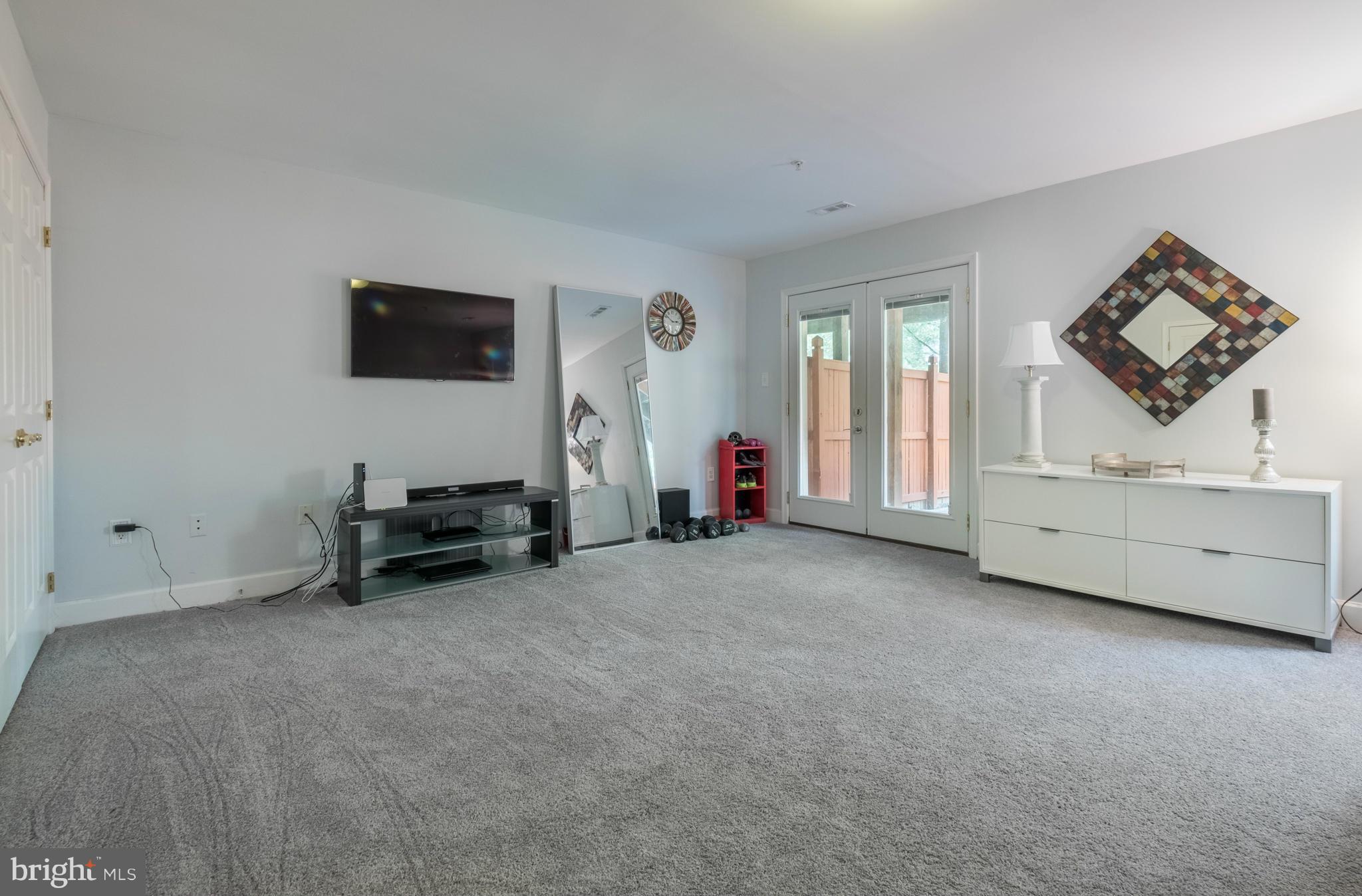 1226 Breckenridge Circle Riva, MD 21140 - Photo 26 of 30 Family Room