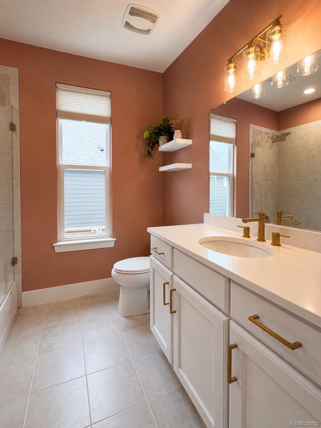 154 Mulberry Lane Rochester, MI 48309 - Photo 18 of 40 18.jpeg