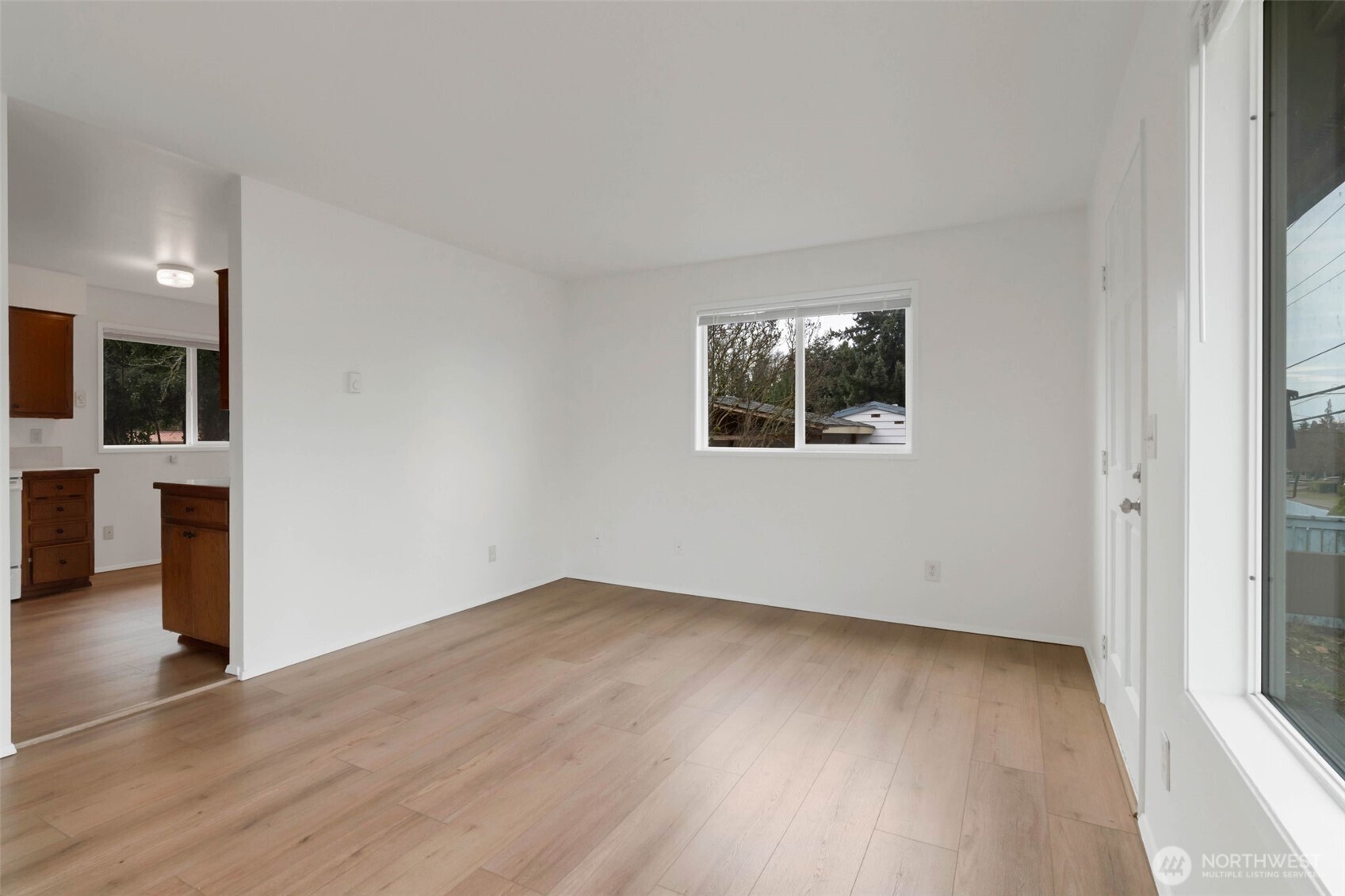 2815-2817 Northeast 7th Street Renton, WA 98056 - Photo 4 of 15