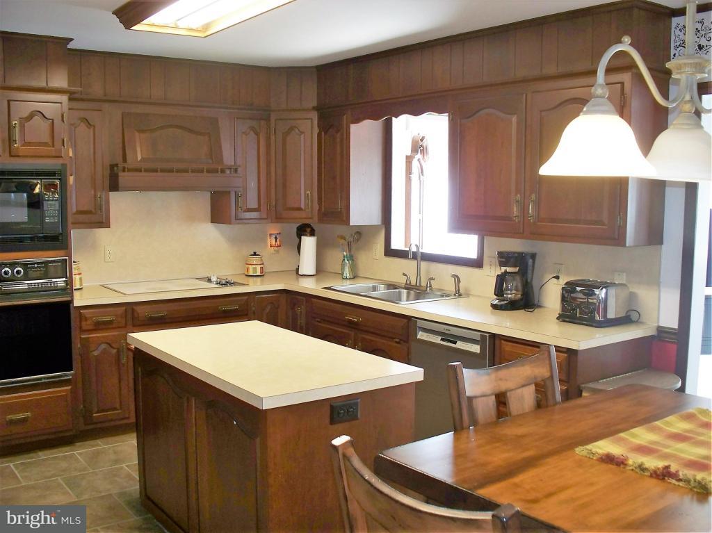 289 House Rock Road Pequea, PA 17565 - Photo 13 of 36 Gallery Image 13