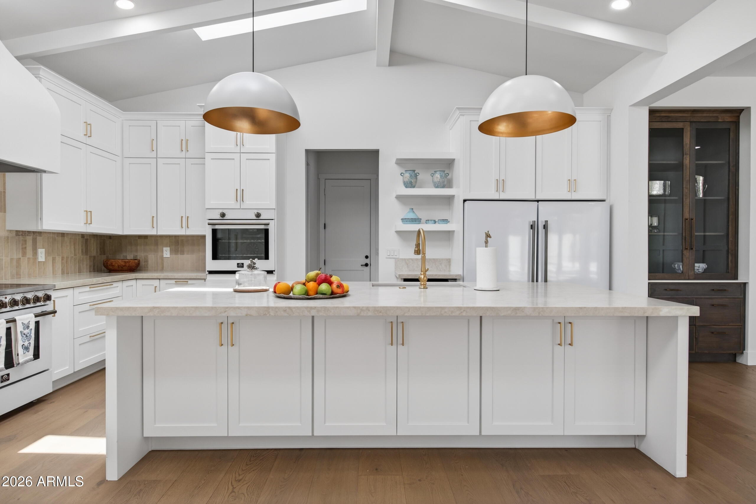 4048 East Edgemont Avenue Phoenix, AZ 85018 - Photo 6 of 88 Kitchen