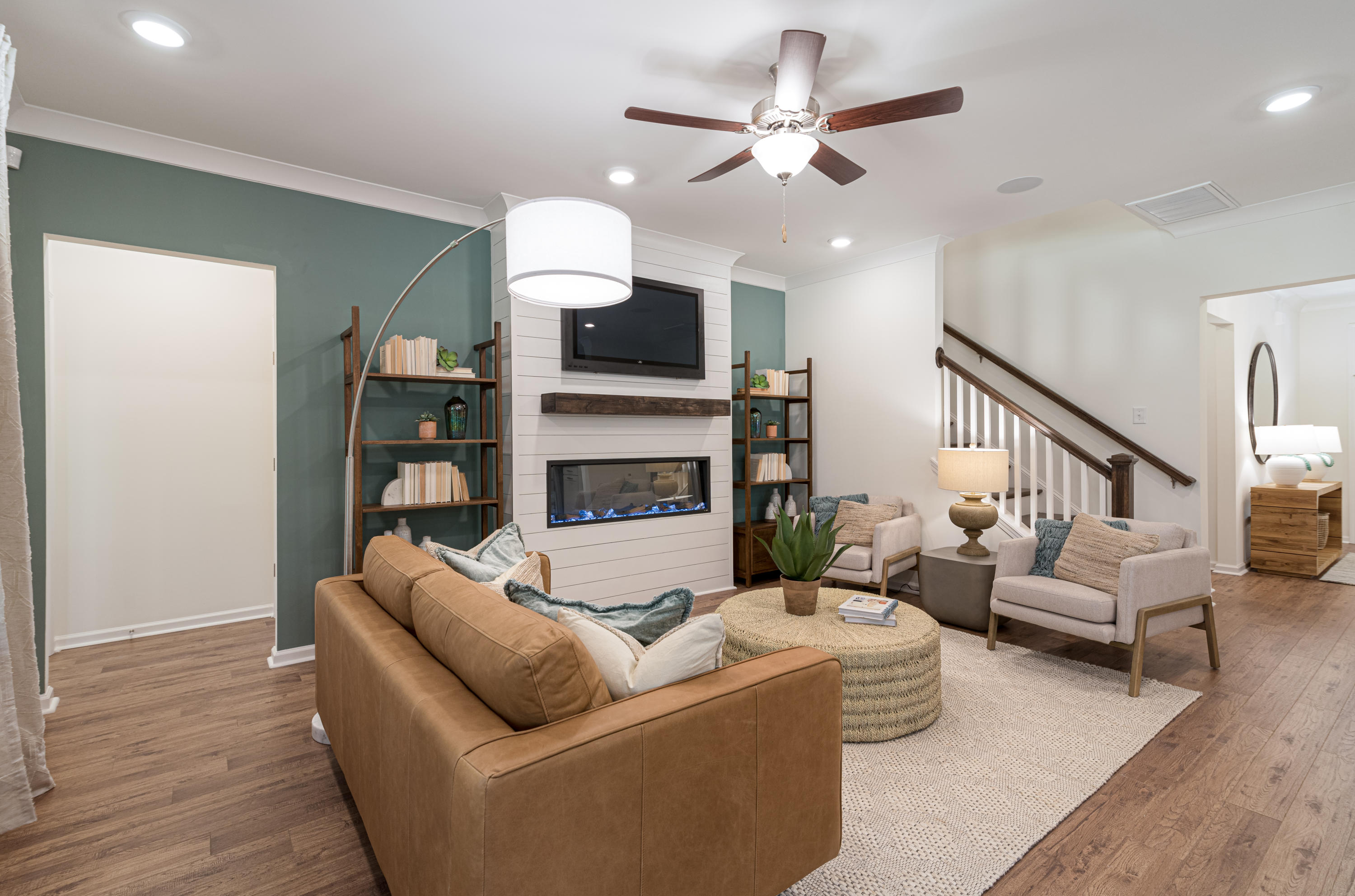 101 Caleb Court Ladson, SC 29456 - Photo 12 of 39 Remington Family room 4