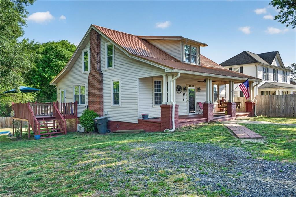 1305 East Meadow Road Eden, NC 27288 - Photo 3 of 29