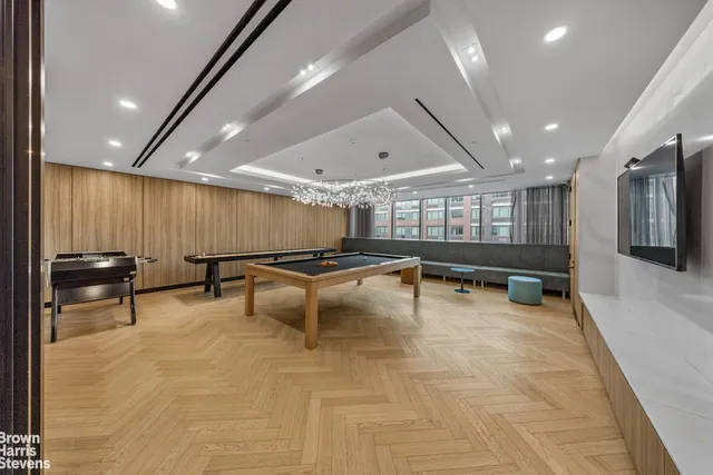 $1,275,000 | 46-30 Center Boulevard, Unit 503 | Long Island City