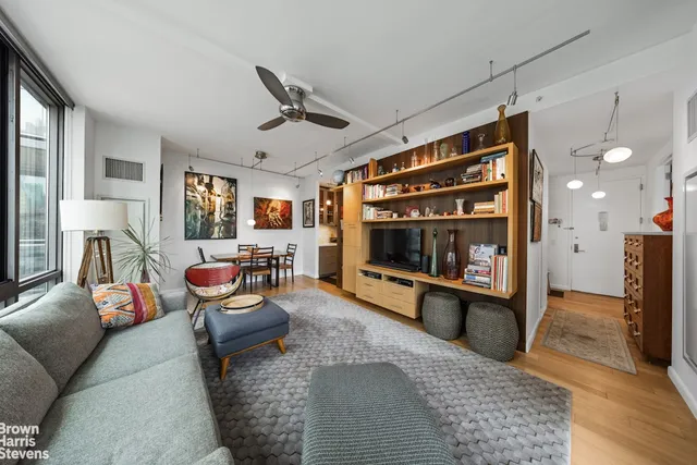 $1,275,000 | 46-30 Center Boulevard, Unit 503 | Long Island City