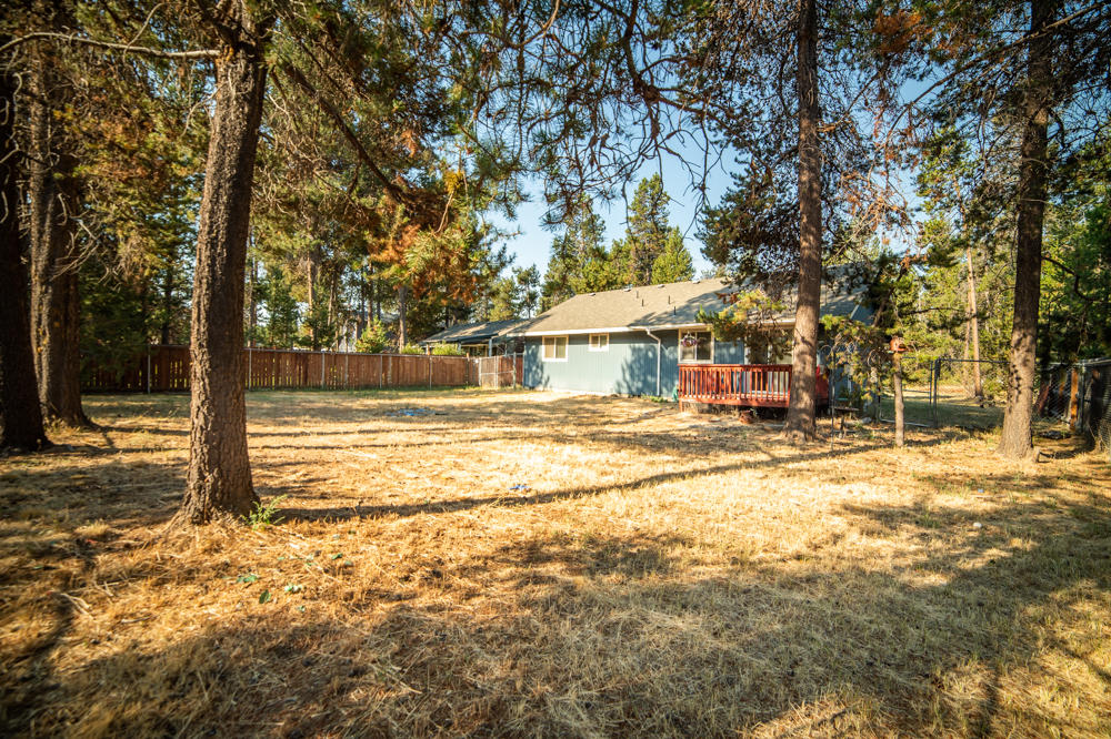 55780 Snow Goose Road Bend, OR 97707 - Photo 35 of 39 35