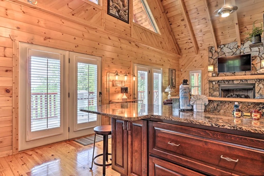 895 Obes Branch Road Sevierville, TN 37876 - Photo 9 of 46