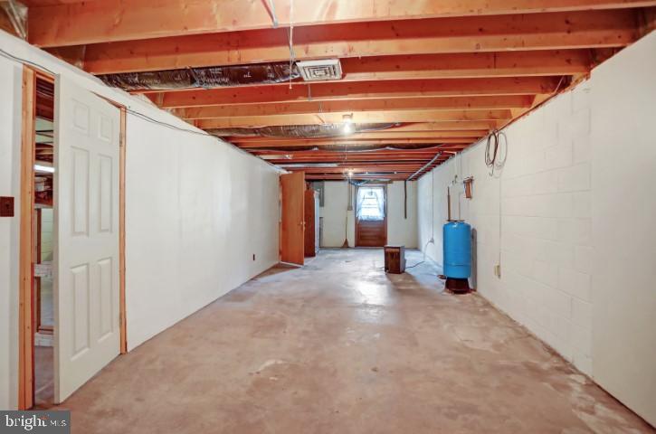 8 Bucks Valley Road Newport, PA 17074 - Photo 28 of 42 Gallery Image 28
