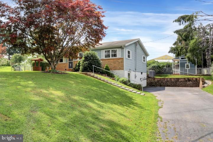 8 Bucks Valley Road Newport, PA 17074 - Photo 4 of 42 Gallery Image 4