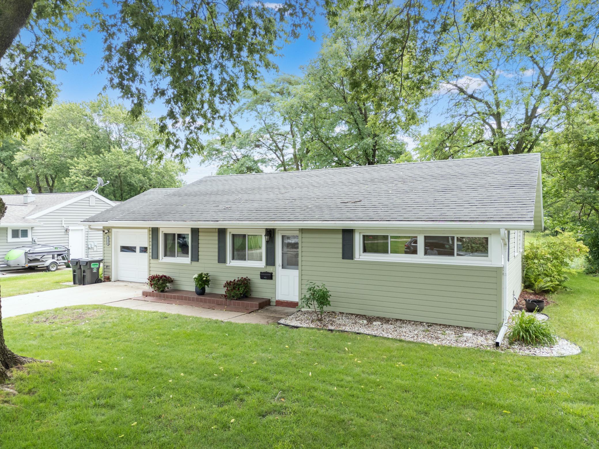 1426 Graham Court Southeast Rochester, MN 55904 - Photo 30 of 33