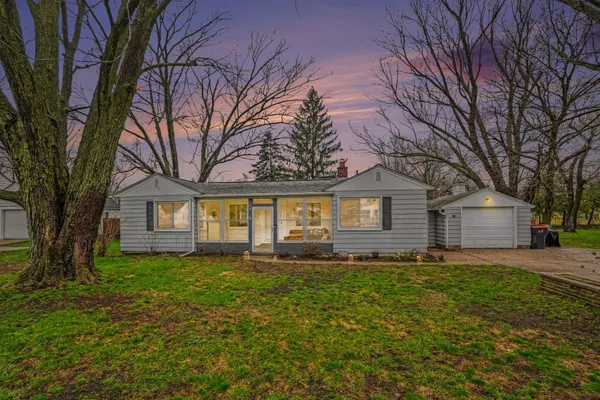 $309,900 | 175 East 32nd Street, Holland, MI 49423
