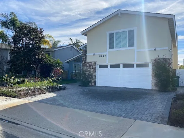 $1,650,000 | 6882 Loyola Drive, Huntington Beach, CA 92647
