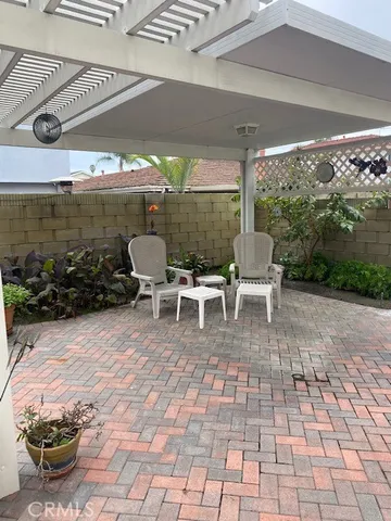 $1,650,000 | 6882 Loyola Drive, Huntington Beach, CA 92647