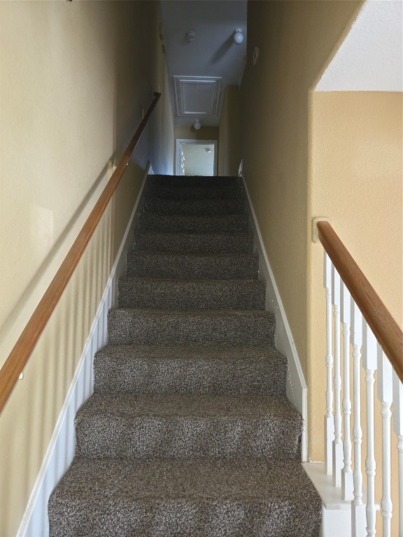 7709 Rhobell Street, Unit B Houston, TX 77016 - Photo 11 of 21 a view of entryway