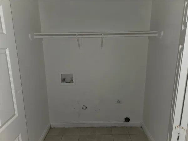 $1,850 | 7709 Rhobell Street, Unit B, Houston, TX 77016