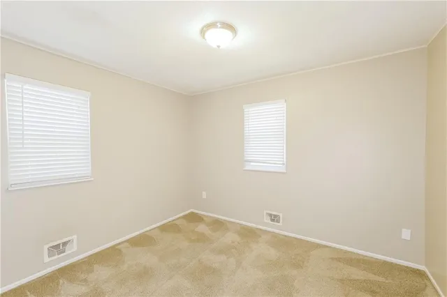 $1,540 | 11943 Sycamore Avenue, Grandview, MO 64030