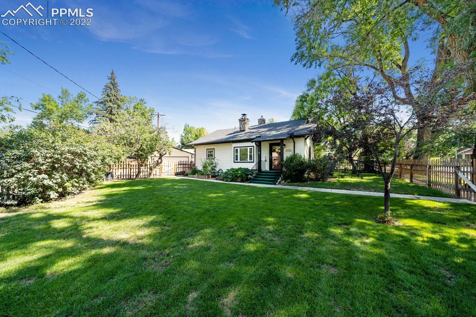 728 Paseo Road Colorado Springs, CO 80907 - Photo 1 of 34 Gallery Image 1