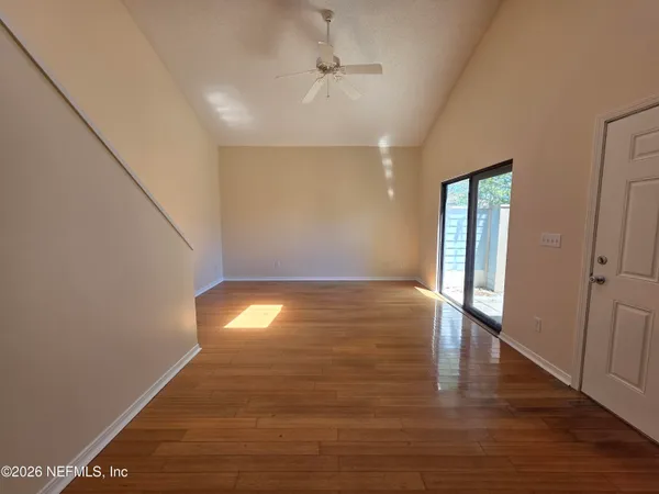 $1,650 | 1603 Challenger Court West, Unit 1603, Jacksonville, FL 32233