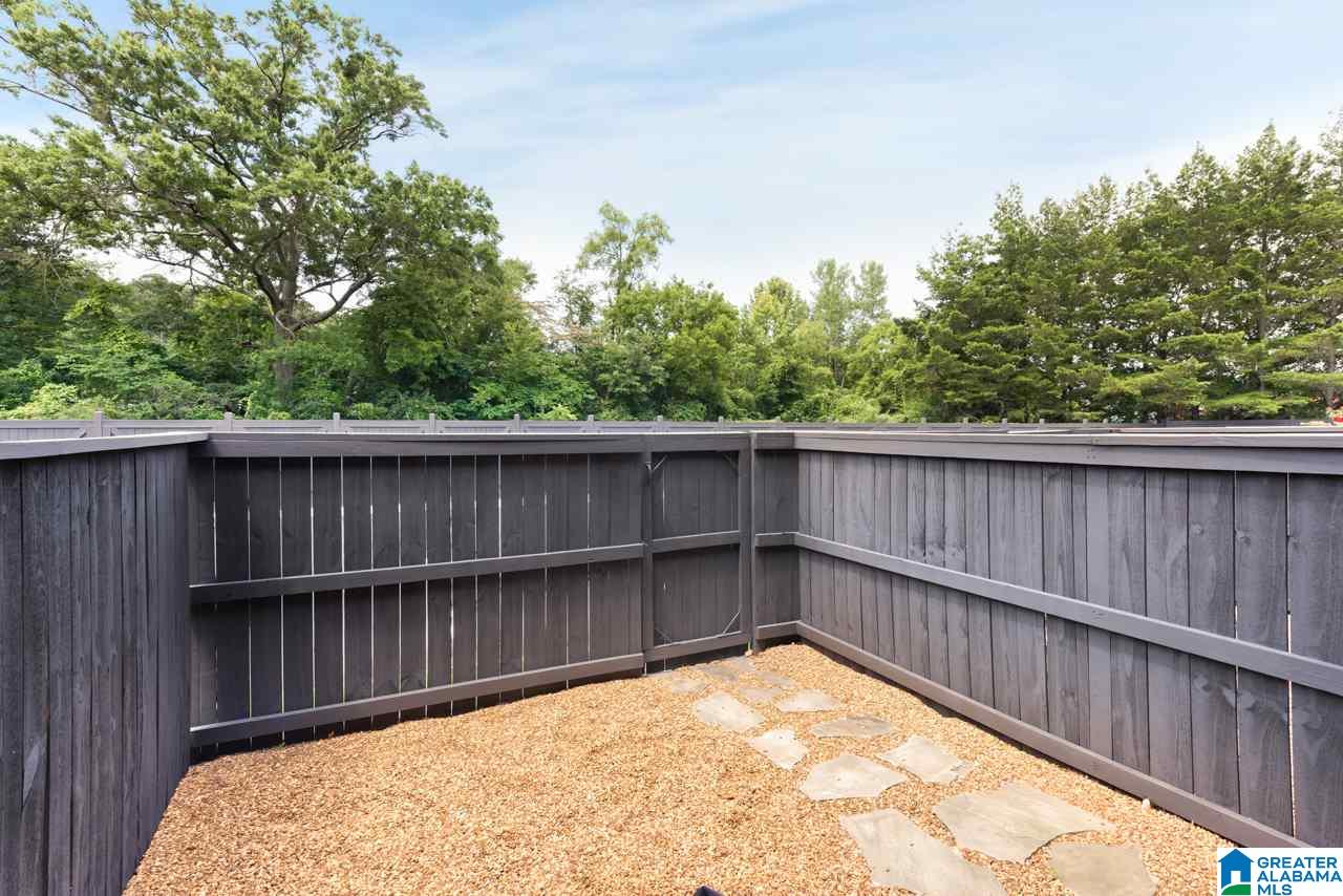 677 Rumble Avenue Birmingham, AL 35213 - Photo 6 of 27