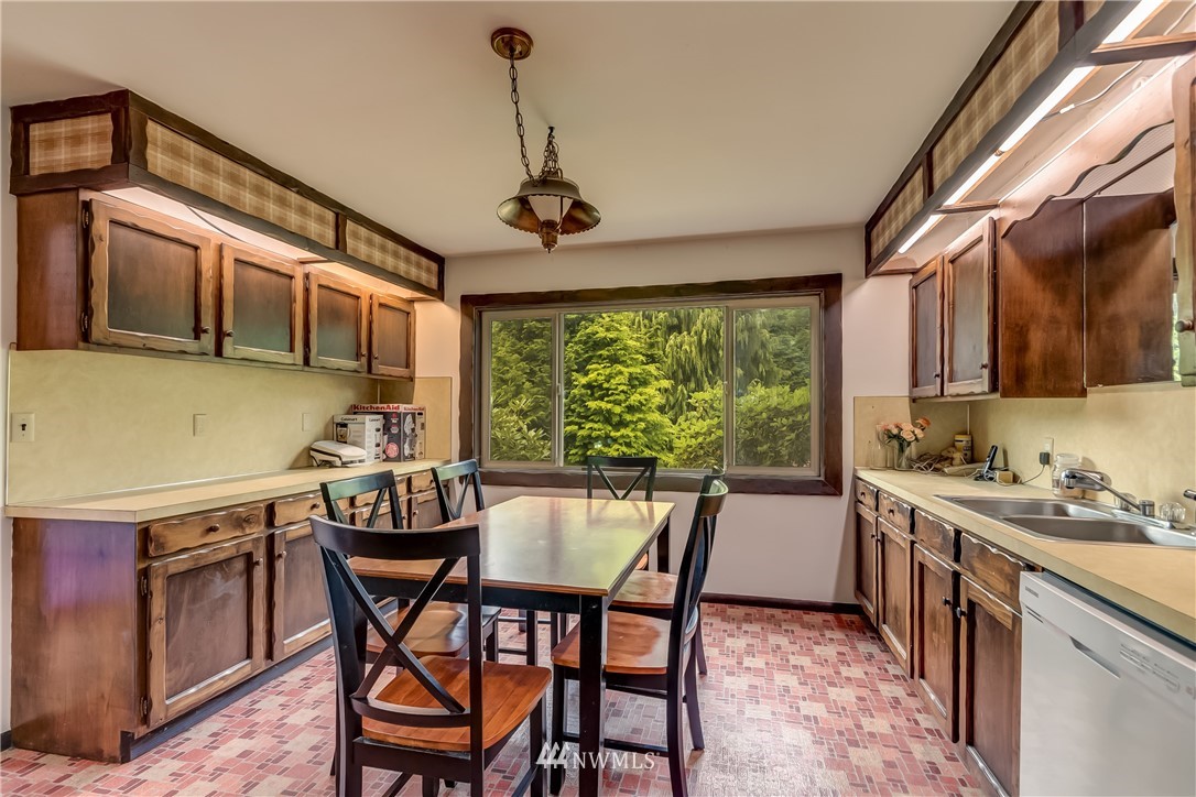 2291 Douglas Road Ferndale, WA 98248 - Photo 13 of 24 Gallery Image 13