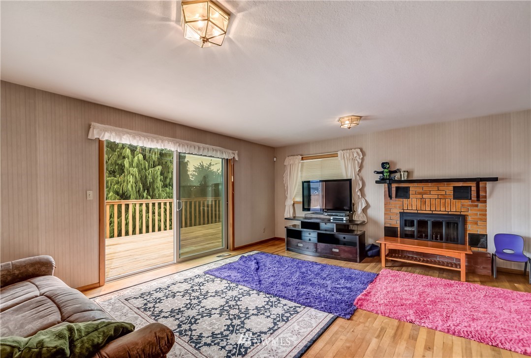 2291 Douglas Road Ferndale, WA 98248 - Photo 9 of 24 Gallery Image 9