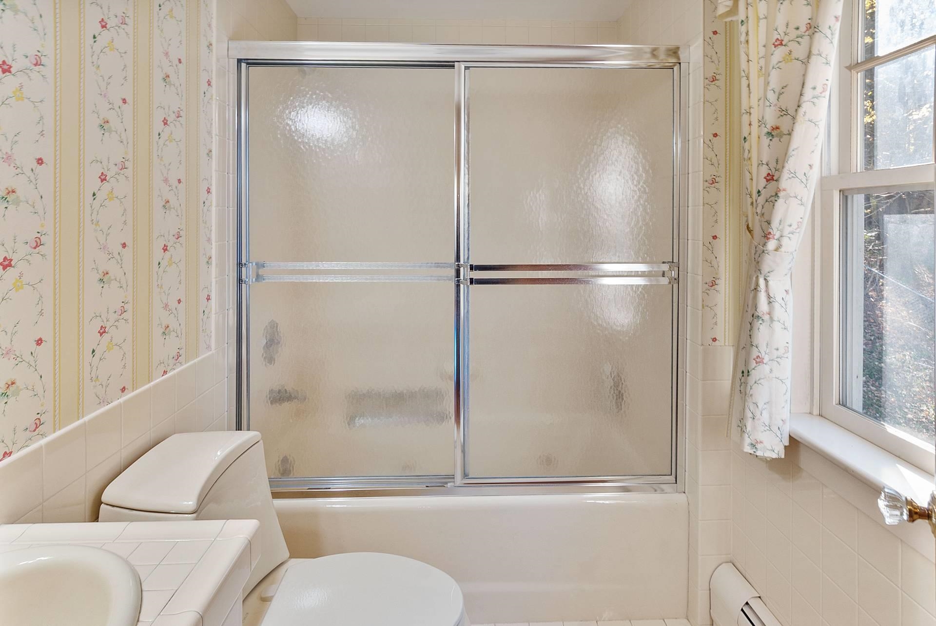 598 East Woodstock Road Woodstock, VT 05091 - Photo 30 of 44