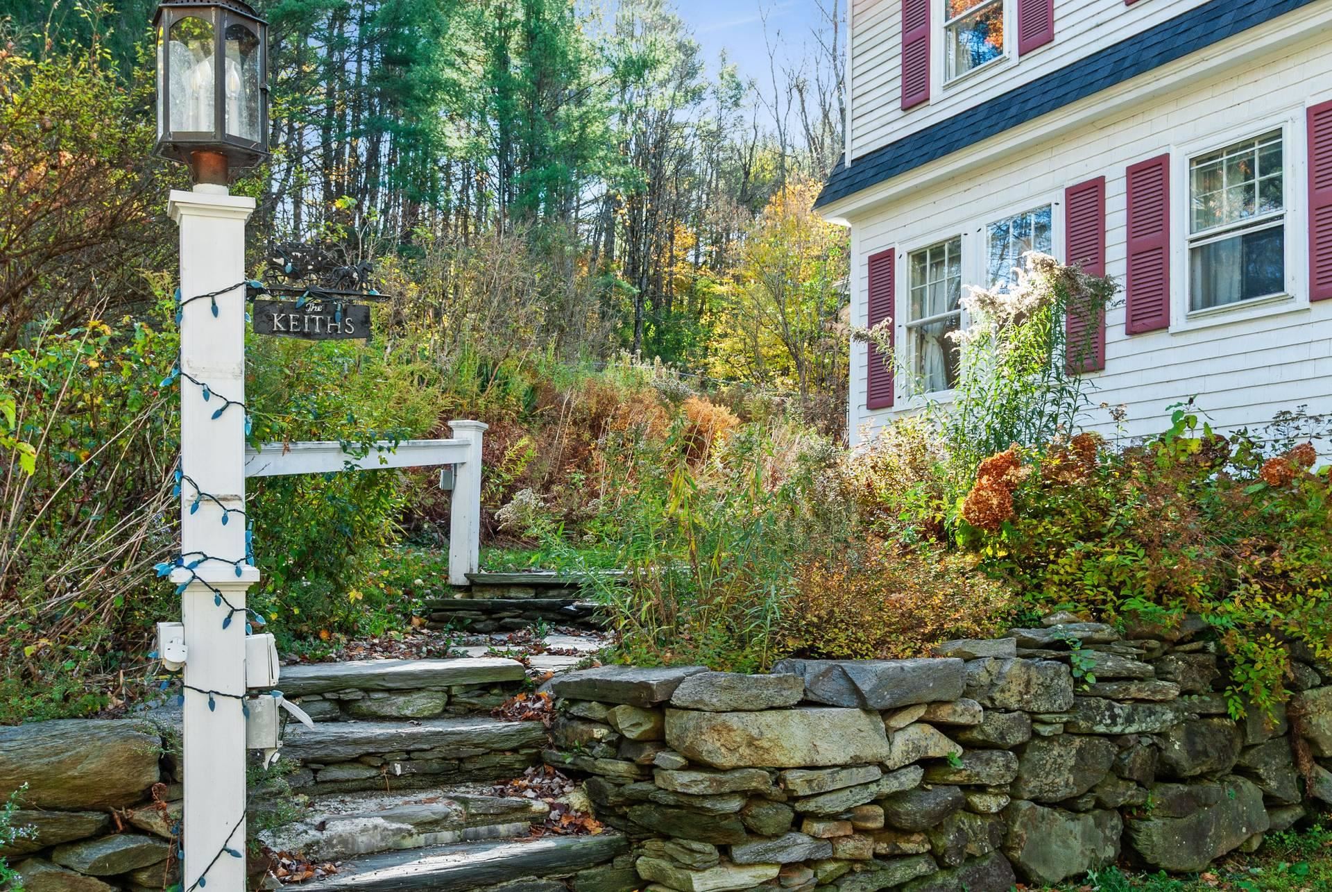 598 East Woodstock Road Woodstock, VT 05091 - Photo 10 of 44