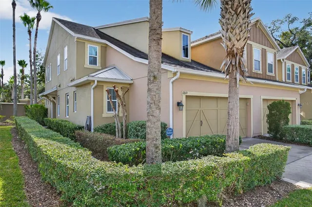 $367,000 | 17019 Vilesta Drive, Tampa, FL 33613