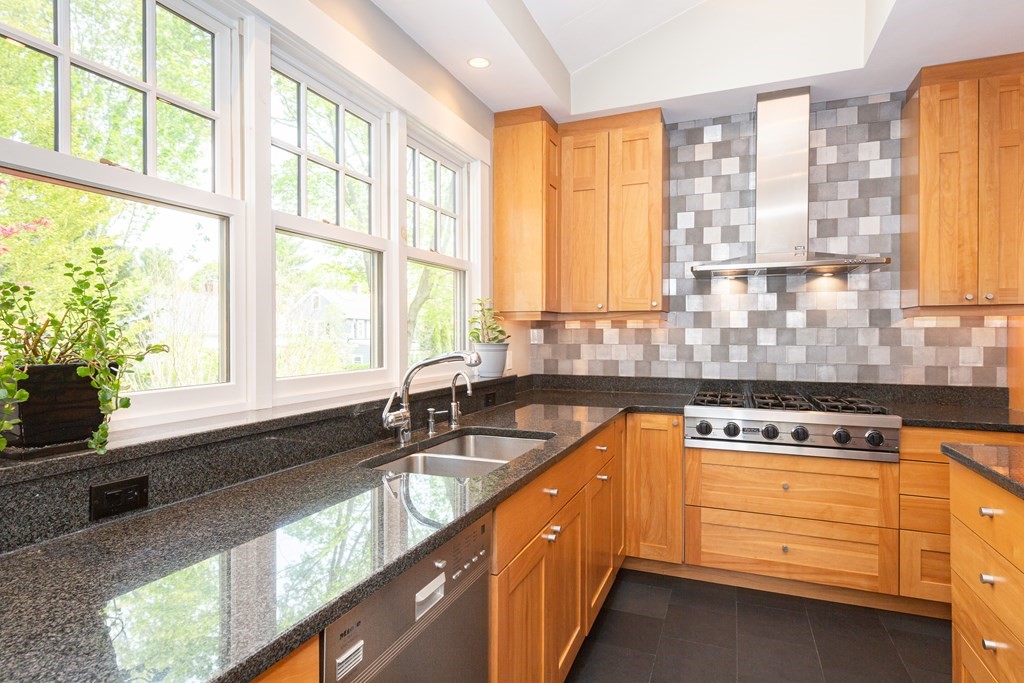 9 Calvin Road Boston, MA 02130 - Photo 11 of 42 Gallery Image 11