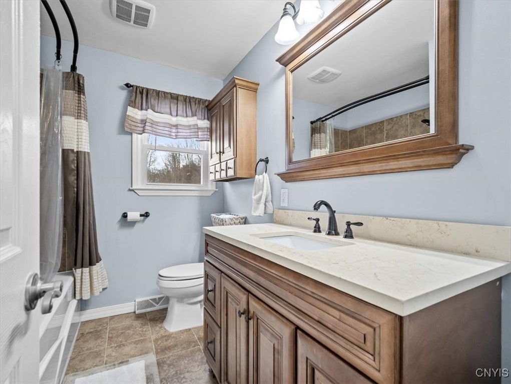 607 Birchwood Drive Oneida, NY 13421 - Photo 27 of 48