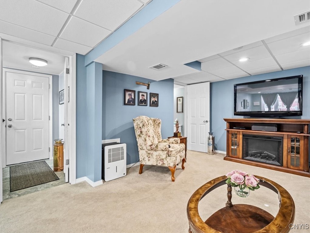 607 Birchwood Drive Oneida, NY 13421 - Photo 32 of 48