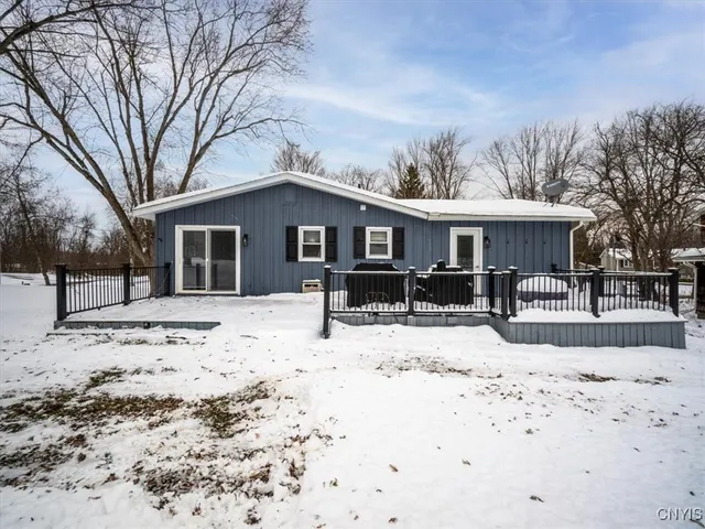 $289,900 | 607 Birchwood Drive, Oneida, NY 13421