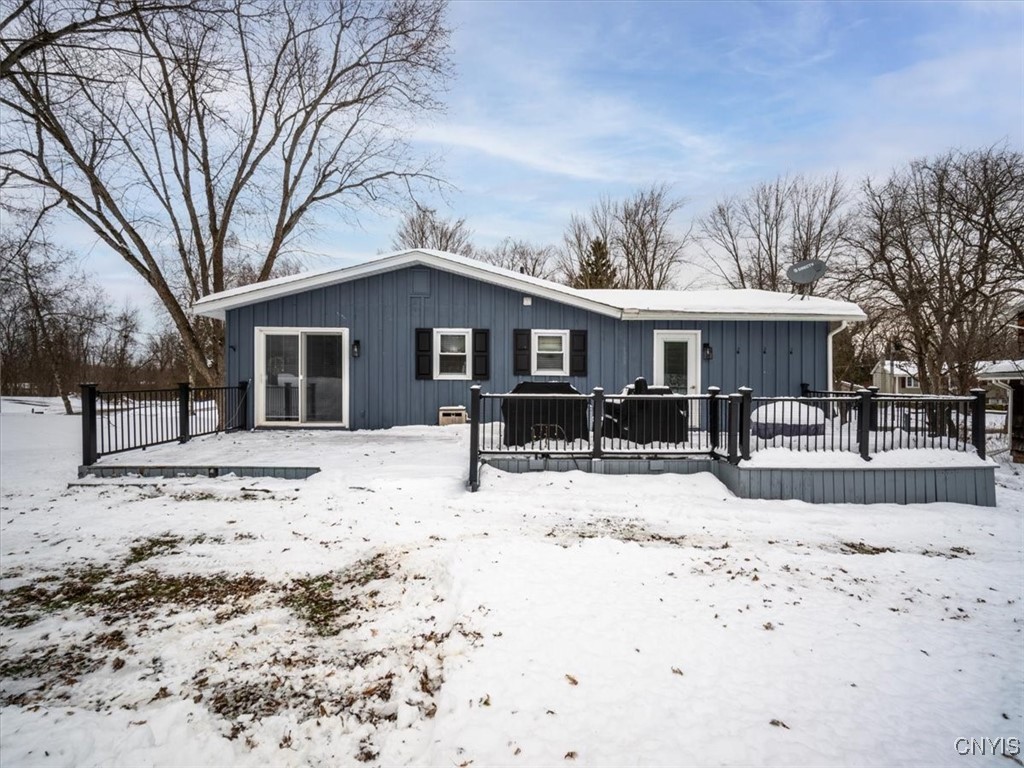 607 Birchwood Drive Oneida, NY 13421 - Photo 39 of 48