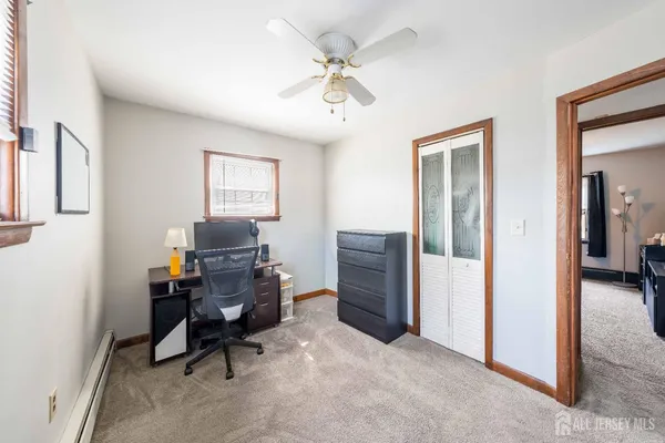 $425,000 | 44 Lillian Street, Fords, NJ 08863