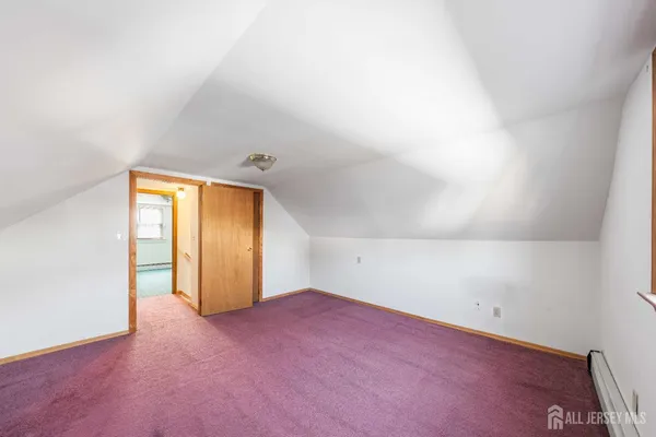 $425,000 | 44 Lillian Street, Fords, NJ 08863