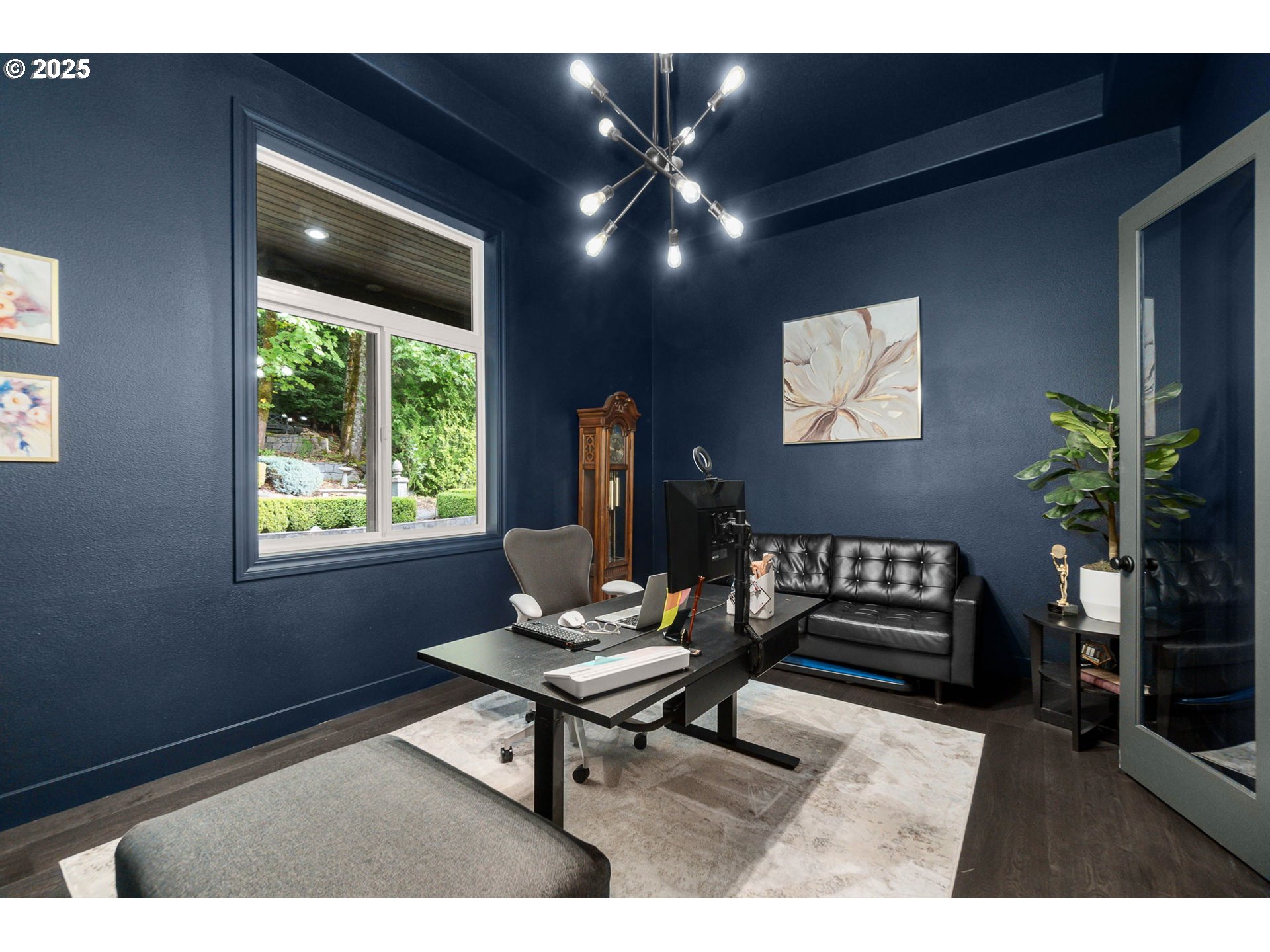 3720 Northwest Devoto Lane Portland, OR 97229 - Photo 23 of 44 a living room with furniture and potted plants