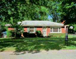 3812 Chatham Road Louisville, KY 40218 - Photo 1 of 1 Primary Photo
