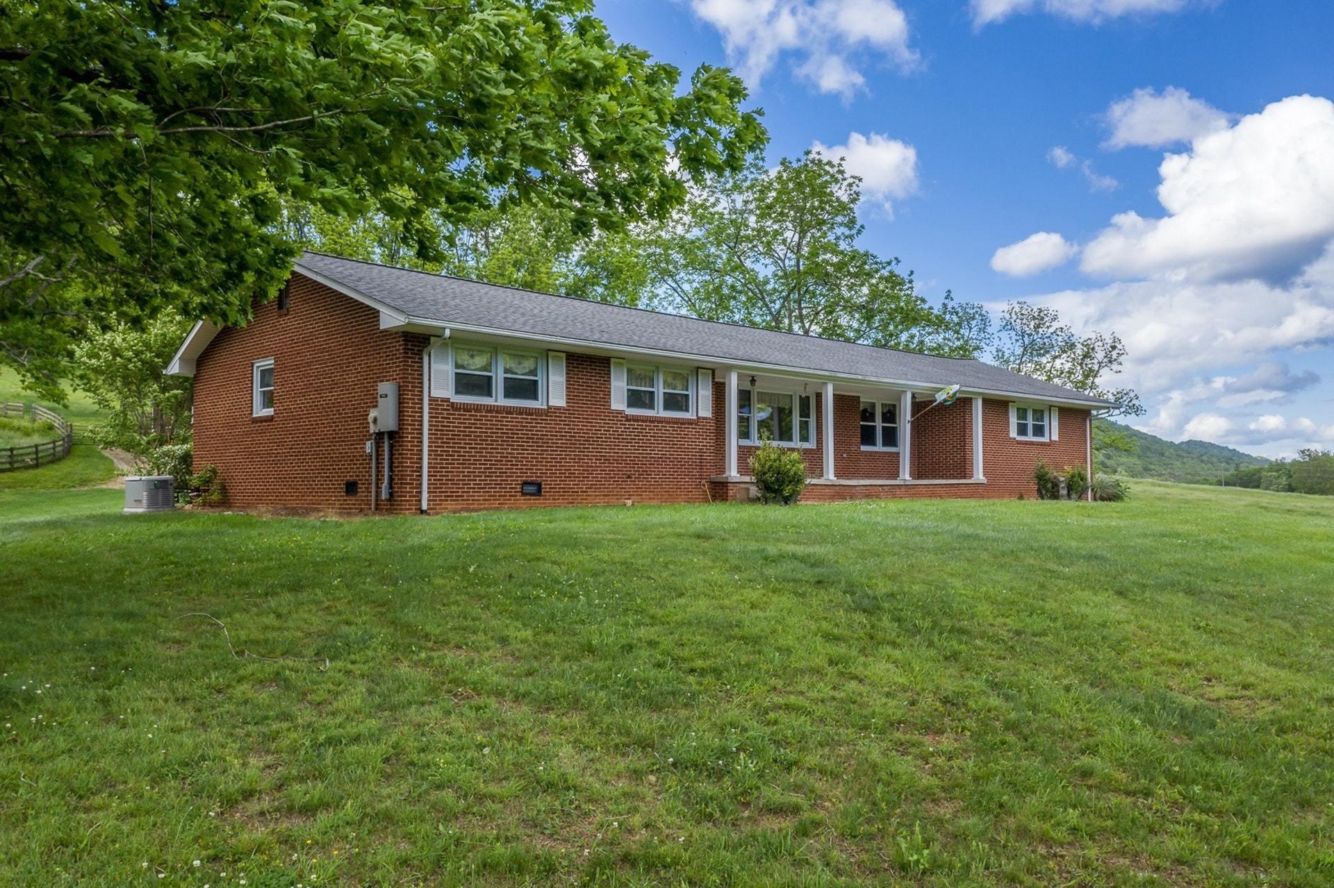 1919 Pico Road Buchanan, VA 24066 - Photo 1 of 48 001-312220-05132019-26_7721052