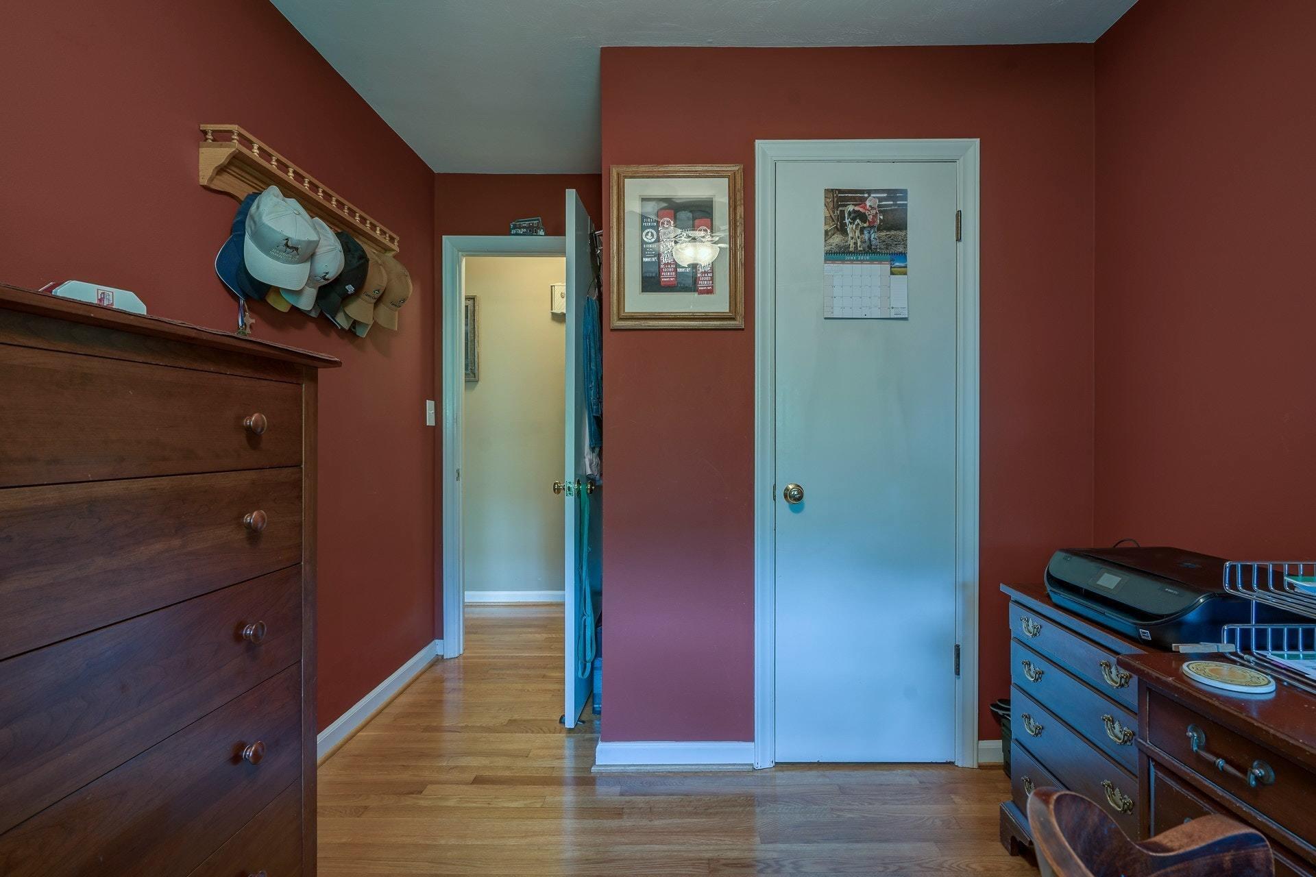 1919 Pico Road Buchanan, VA 24066 - Photo 27 of 48 21 Office