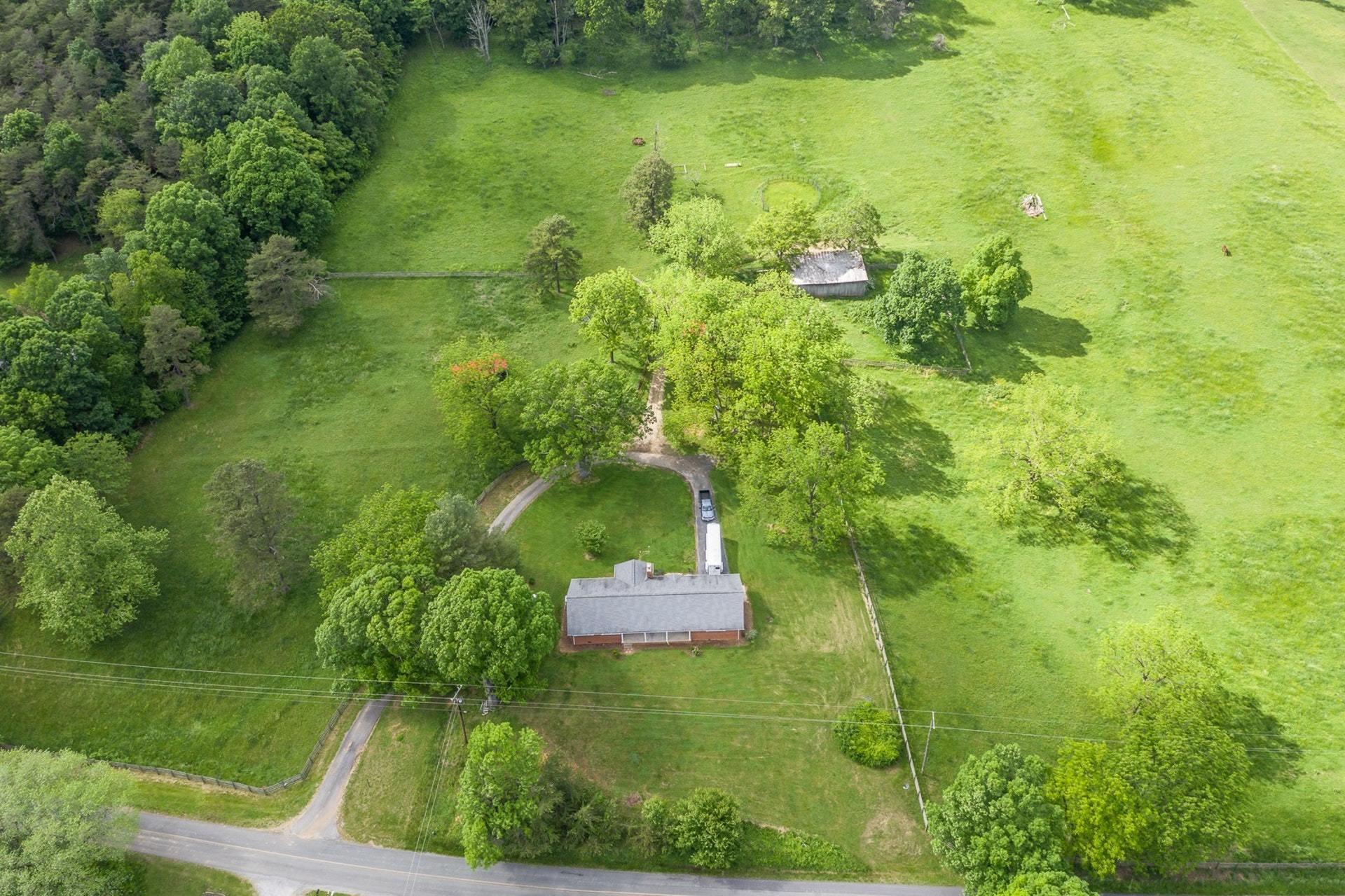 1919 Pico Road Buchanan, VA 24066 - Photo 38 of 48 038-312220-05132019-13_7721030