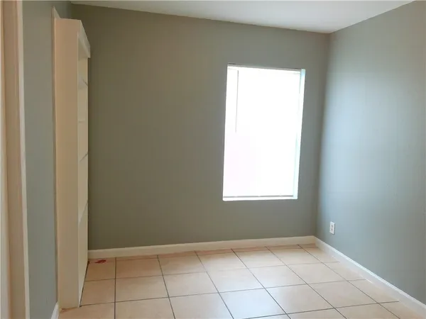 $1,100 | 4330 Spring Street, Corpus Christi, TX 78415