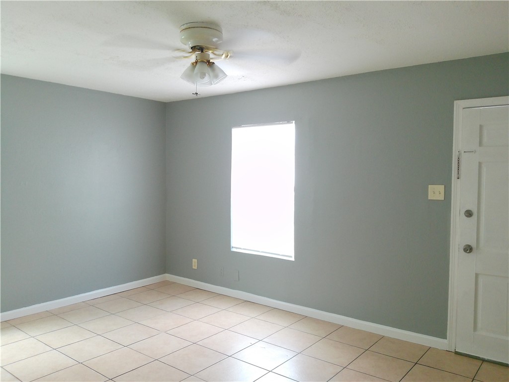 4330 Spring Street Corpus Christi, TX 78415 - Photo 2 of 14